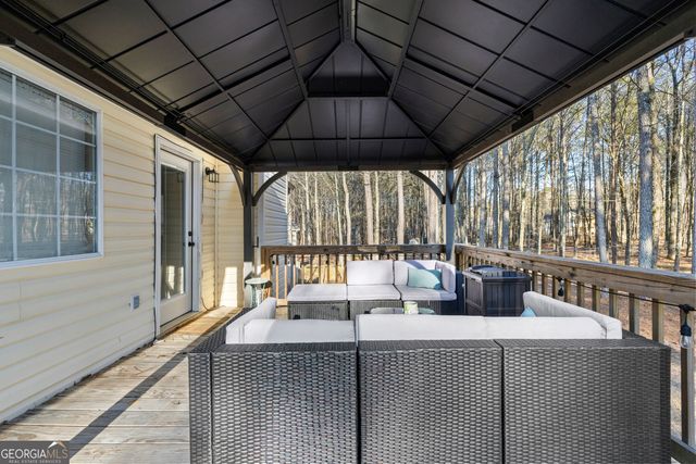 90 Hollow Oaks Court, Newnan, GA 30263