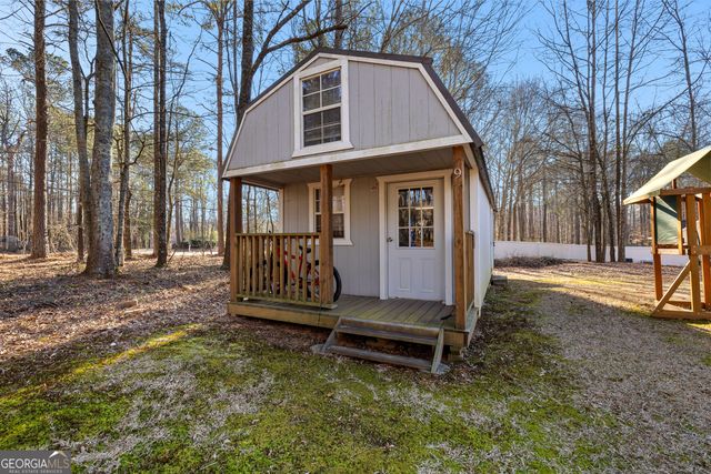 90 Hollow Oaks Court, Newnan, GA 30263