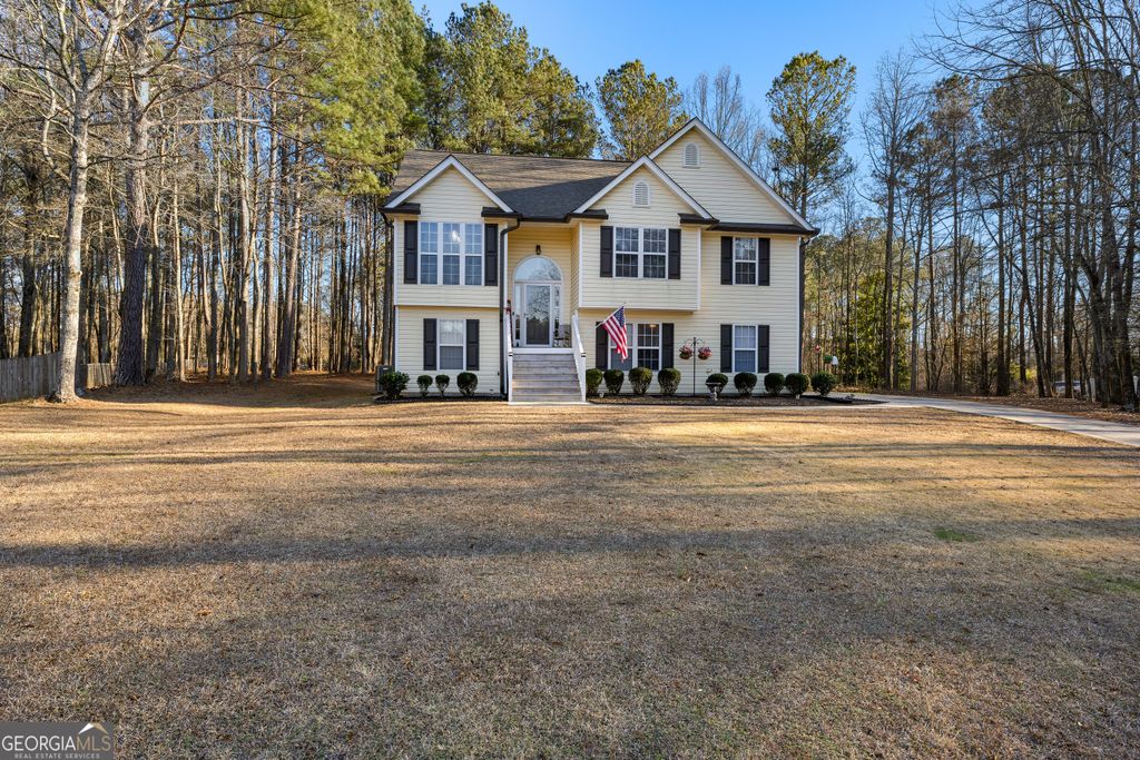 90 Hollow Oaks Court, Newnan, GA 30263