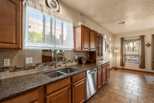 9820 Benton Street NW, Albuquerque, NM 87114