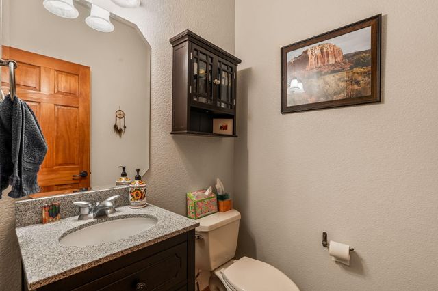 9820 Benton Street NW, Albuquerque, NM 87114