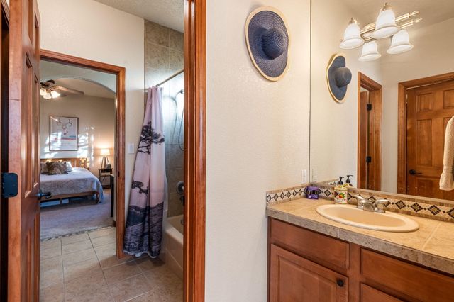 9820 Benton Street NW, Albuquerque, NM 87114