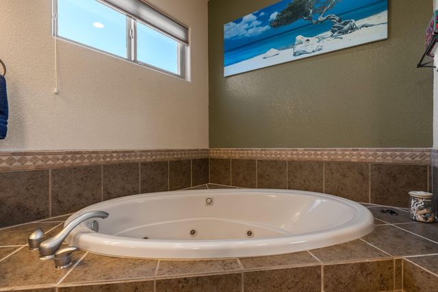 9820 Benton Street NW, Albuquerque, NM 87114