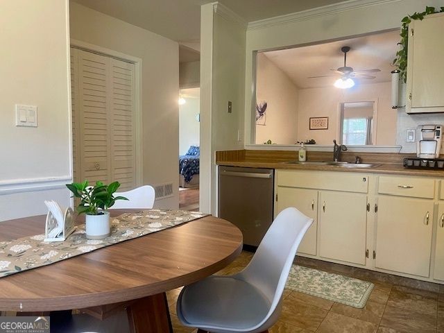 100 Quail Run, Peachtree City, GA 30269