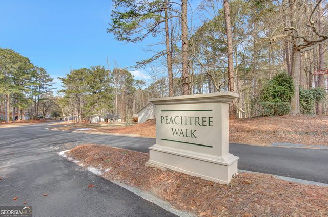 100 Quail Run, Peachtree City, GA 30269