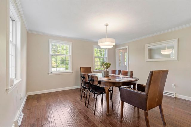 9 Butternut Road, Westford, MA 01886