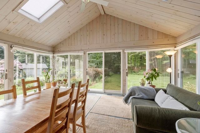 9 Butternut Road, Westford, MA 01886
