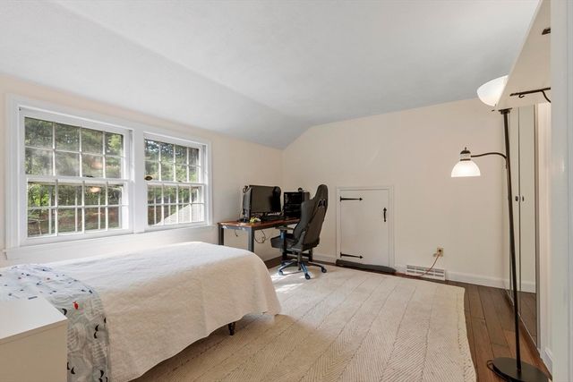 9 Butternut Road, Westford, MA 01886