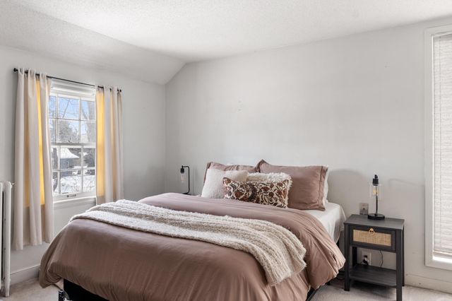 319 1st Avenue NW, Mayville, ND 58257