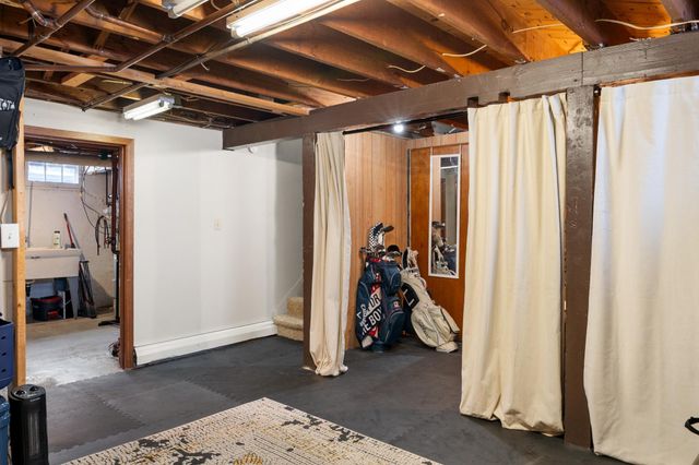 319 1st Avenue NW, Mayville, ND 58257