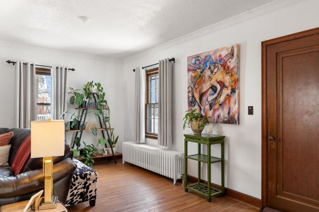 319 1st Avenue NW, Mayville, ND 58257