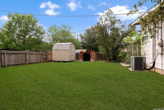 242 Middlebury, San Antonio, TX 78217
