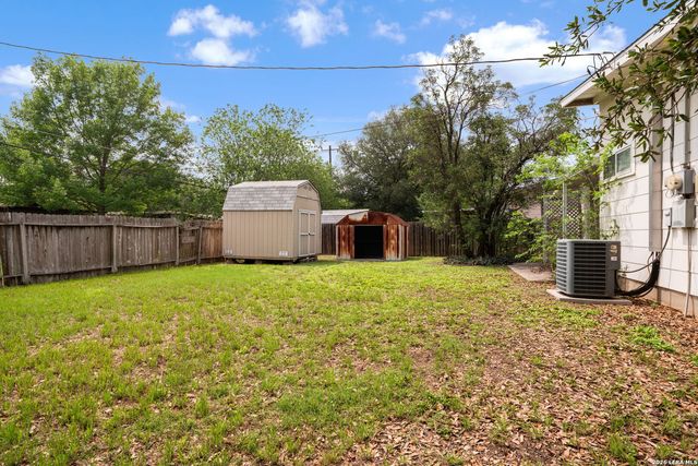 242 Middlebury, San Antonio, TX 78217