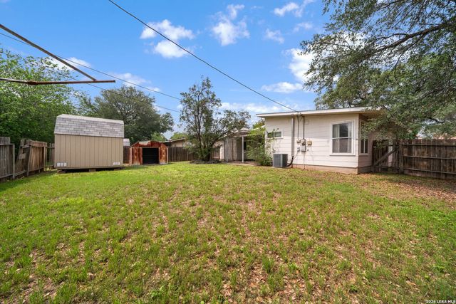 242 Middlebury, San Antonio, TX 78217