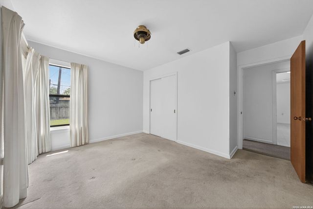 242 Middlebury, San Antonio, TX 78217