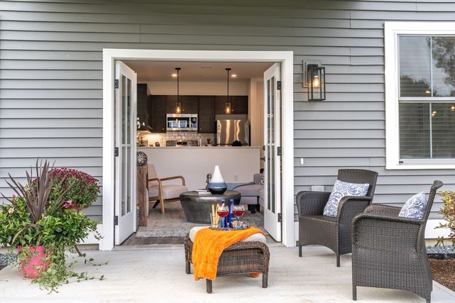 15 High Street 908, Norwell, MA 02061