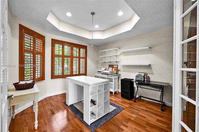 11070 SW 52nd Ct, Davie, FL 33328