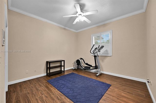11070 SW 52nd Ct, Davie, FL 33328