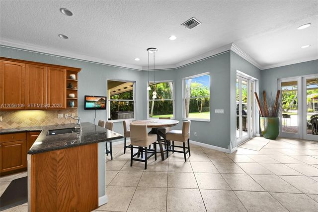 11070 SW 52nd Ct, Davie, FL 33328