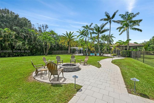 11070 SW 52nd Ct, Davie, FL 33328