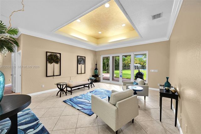 11070 SW 52nd Ct, Davie, FL 33328