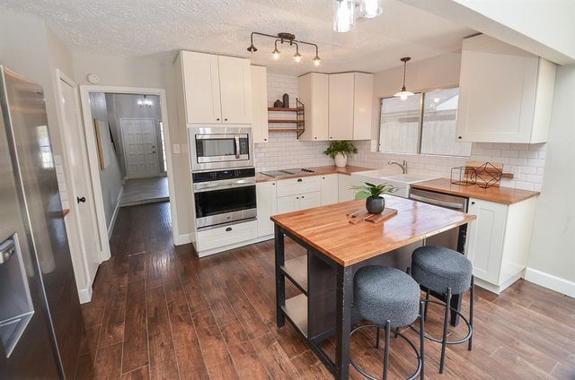 22118 Fincastle Drive, Katy, TX 77450