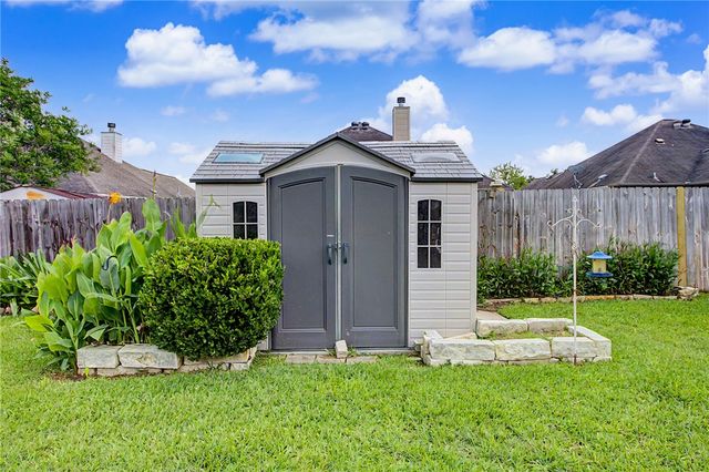 110 Meir Lane, College Station, TX 77845