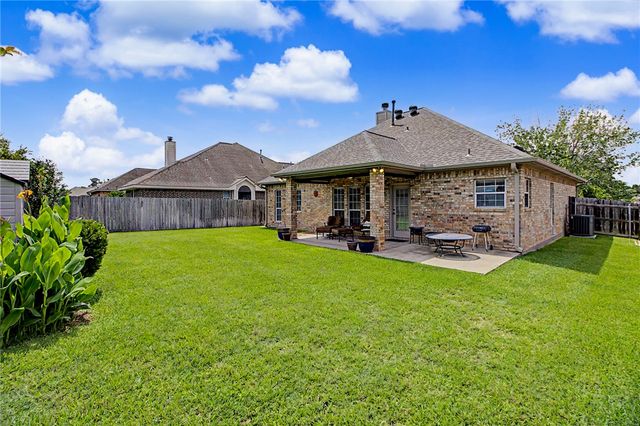 110 Meir Lane, College Station, TX 77845