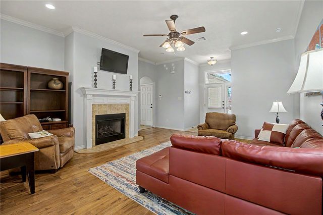110 Meir Lane, College Station, TX 77845