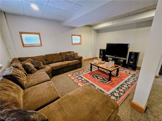 115 Cooper Drive, St Clairsville, OH 43950