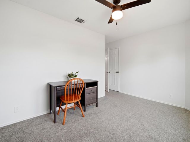 271 Saddle Brook Dr, San Antonio, TX 78245