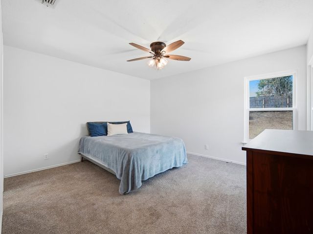 271 Saddle Brook Dr, San Antonio, TX 78245