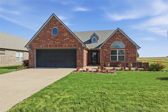 15715 S Broadway Street, Glenpool, OK 74033
