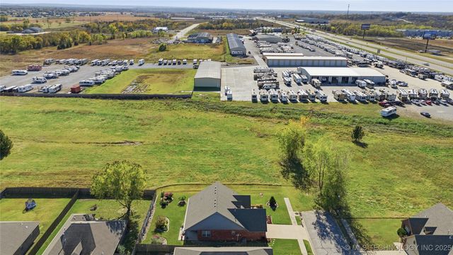 15715 S Broadway Street, Glenpool, OK 74033