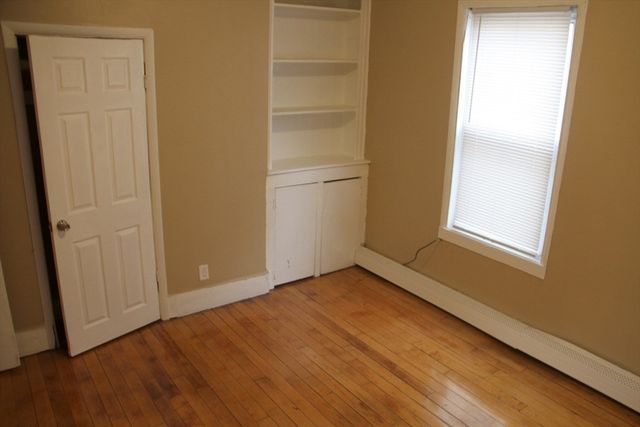 77-79 Willowwood St, Boston, MA 02124