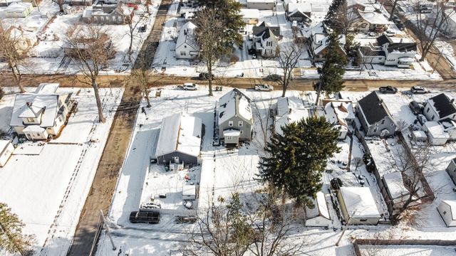 404 F Street, La Porte, IN 46350