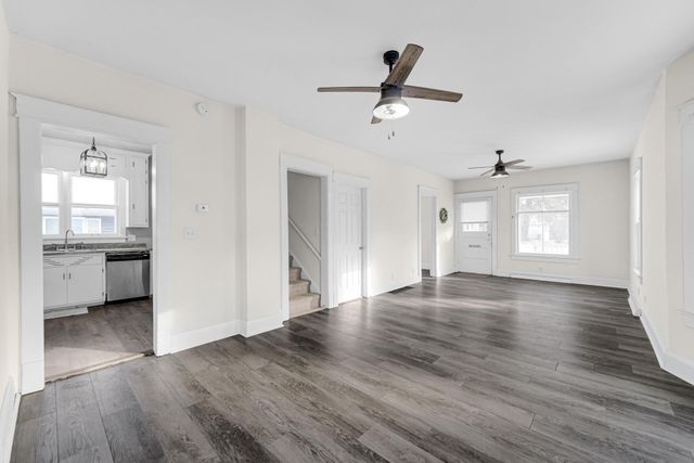 404 F Street, La Porte, IN 46350