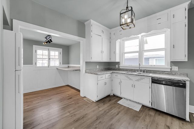 404 F Street, La Porte, IN 46350