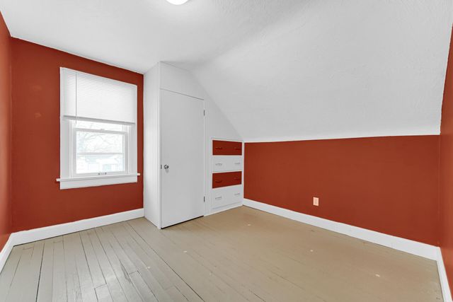 404 F Street, La Porte, IN 46350