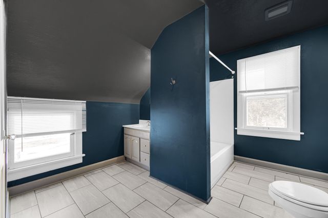 404 F Street, La Porte, IN 46350