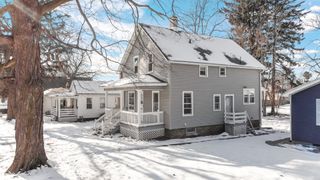 404 F Street, La Porte, IN 46350