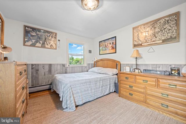 260 AVON RD, Springfield, PA 19064