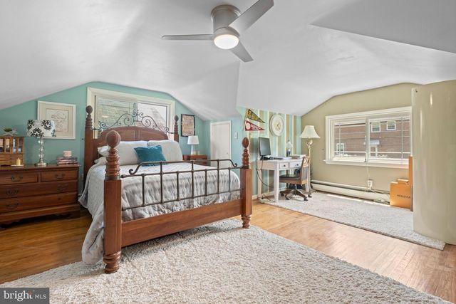 260 AVON RD, Springfield, PA 19064