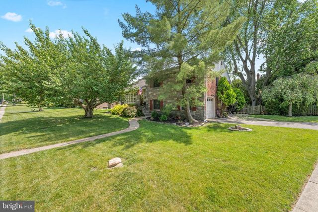 260 AVON RD, Springfield, PA 19064