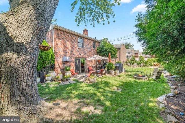 260 AVON RD, Springfield, PA 19064