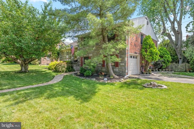 260 AVON RD, Springfield, PA 19064