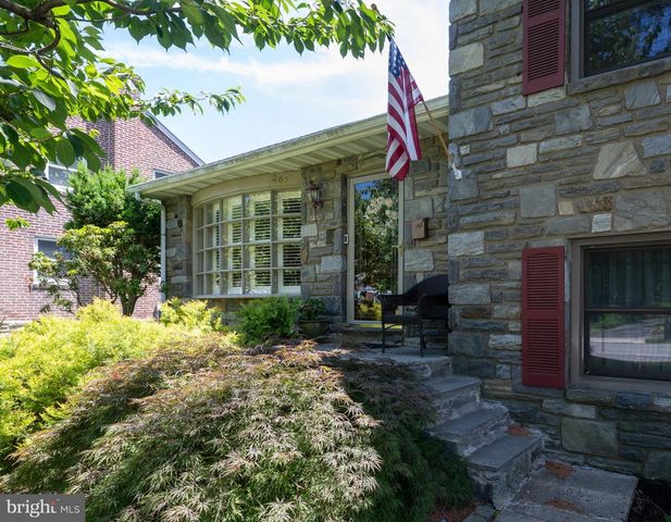 260 AVON RD, Springfield, PA 19064