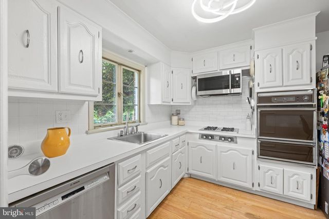 260 AVON RD, Springfield, PA 19064