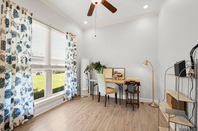 5380 Courtyard Dr, Gonzales, LA 70737