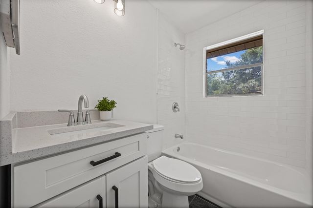 2804 Saint Edwards Circle, Austin, TX 78704